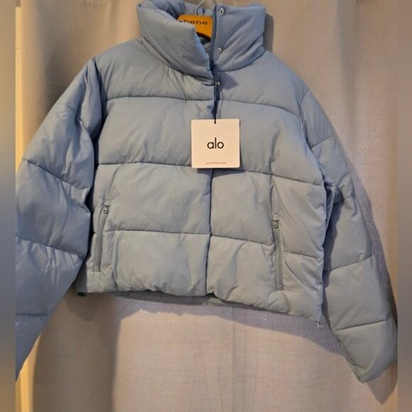 Alo Yoga Gold Rush Puffer Blue Color - Picture 2 of 3